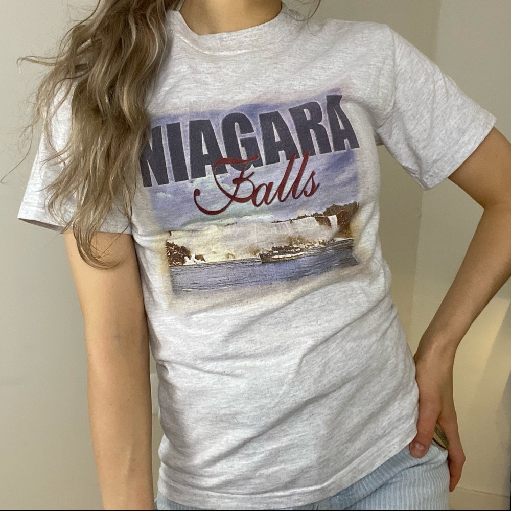 Vintage Y2k Niagara Falls Scene Graphic T-Shirt - Picture 9 of 11